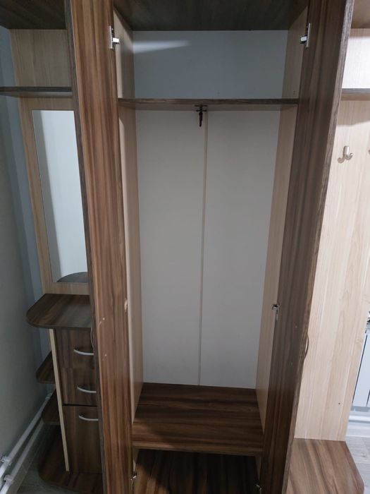 Продается прихожая