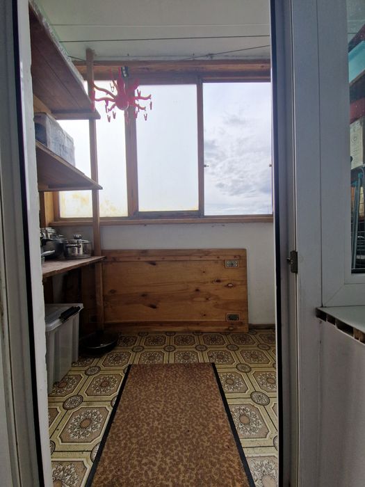 Продам 3 кв 71 квм рн Шанхай