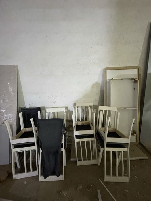 Кухенный стол сатылады столчиктерімен