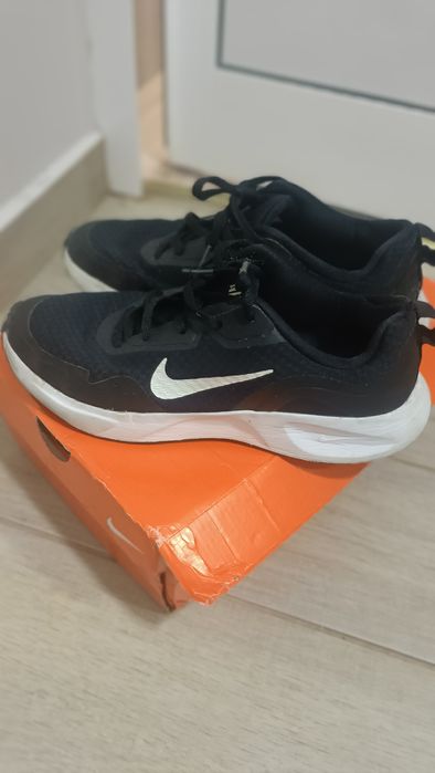 Оригинални Маратонки NIKE 37.5