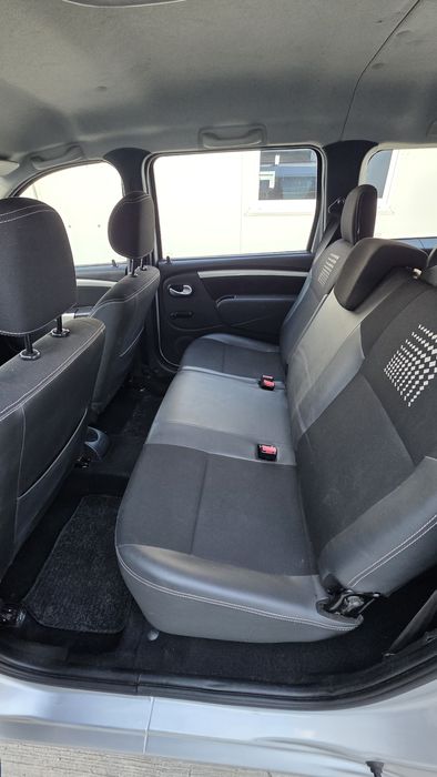 Dacia Logan mcv interior piele Laureate model Unicat fabricat pentru export  an 2012 1.5 dci euro 5
