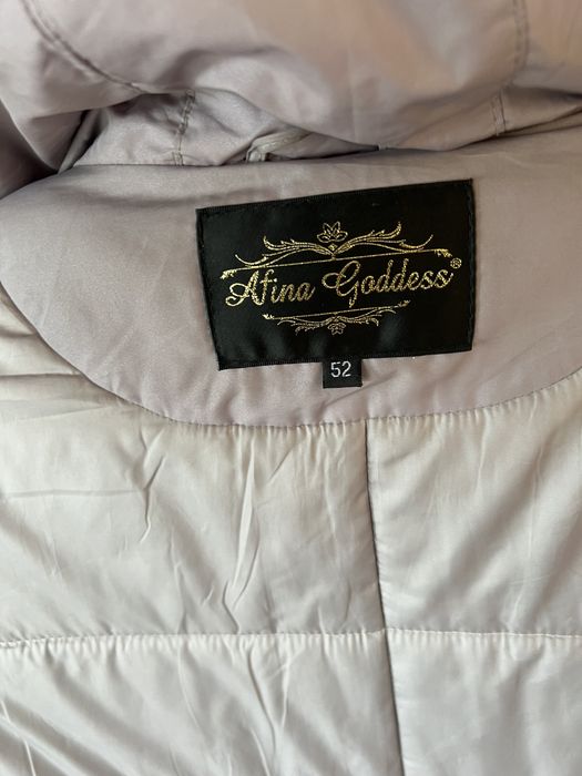 Продам пуховик !