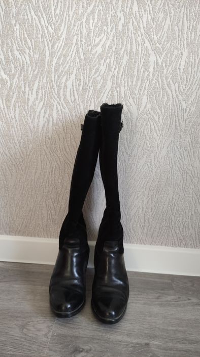 Продам зимние сапоги