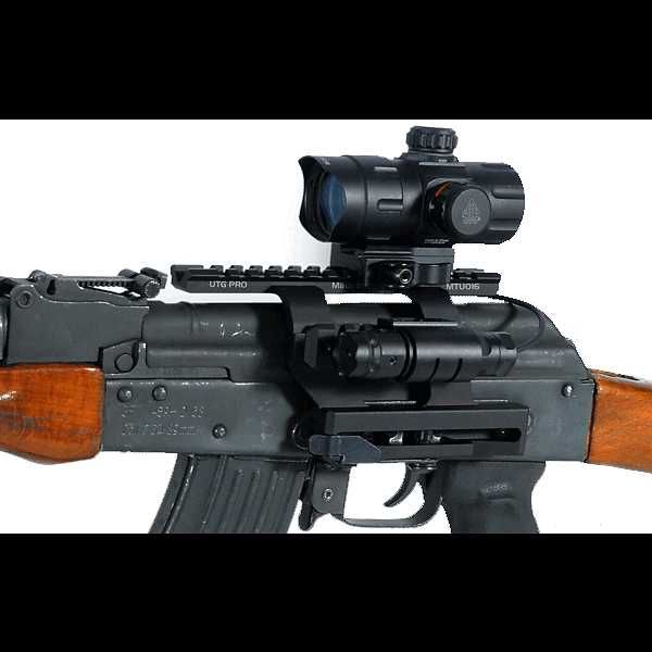 Страничен монтаж Picatinny и M-LOK за калашник UTG AK