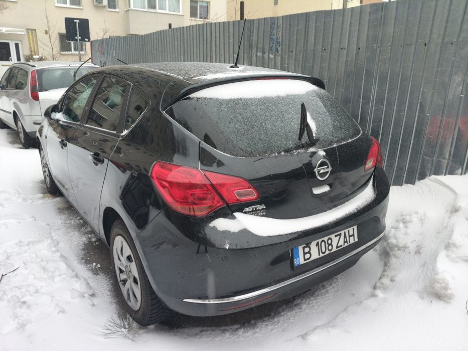 Vând Opel Astra, P-J CADAC12, Motor 1.4, Benzină