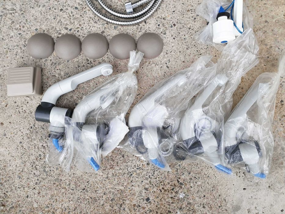 Baterii de apa pentru rulote cu si fara microcontact, import Germania