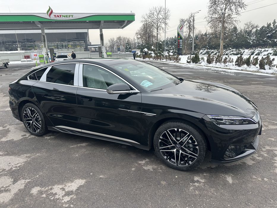 BYD HAN 635 km Yengi 2026 Yil