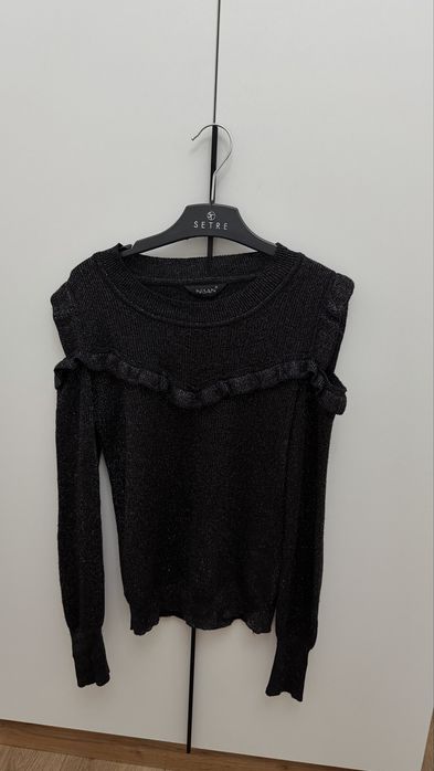 Кофты и футболки новые