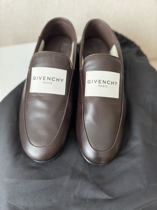 Givenchy Loafers 38