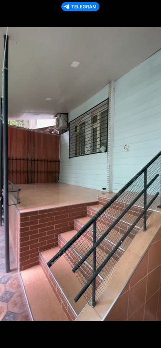 Продам 3 комнатную квартиру, 1-й этаж, Дружба народов. Ор. Нар.хоз