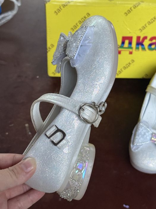 Обувь туфльки детские