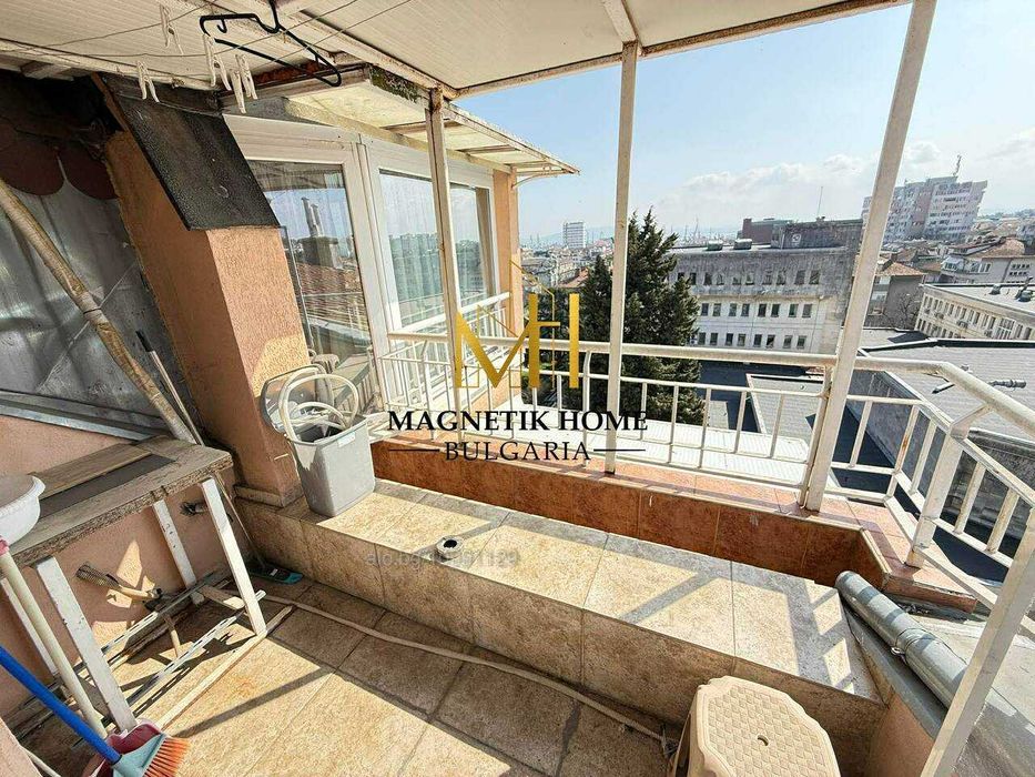 Дава се под наем Тристаен апартамент в Бургас, Възраждане - 88 кв.м за 598.23 € - Снимка #8