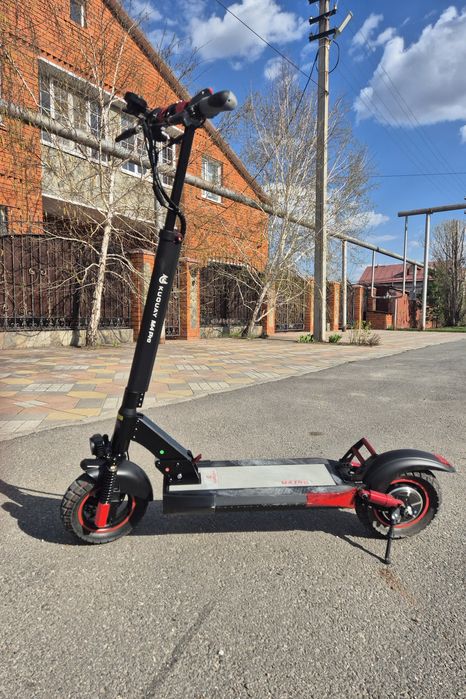 Продам электосамокат