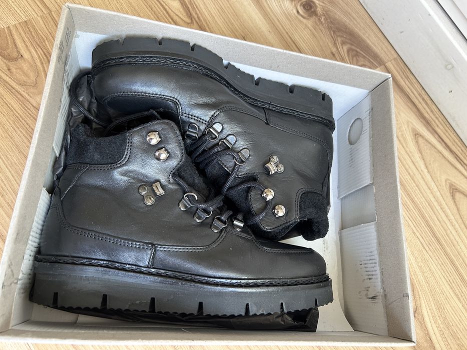 Нови дамски боти /обувки 35/36 номер