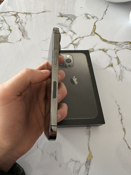 Продам 13про 256gb