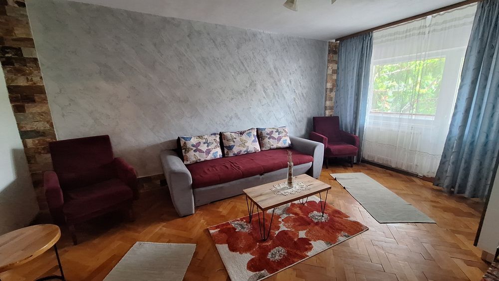 Apartament 2 camere decomandate de închiriat – Dorobanți, etaj 1, ideal pentru un cuplu