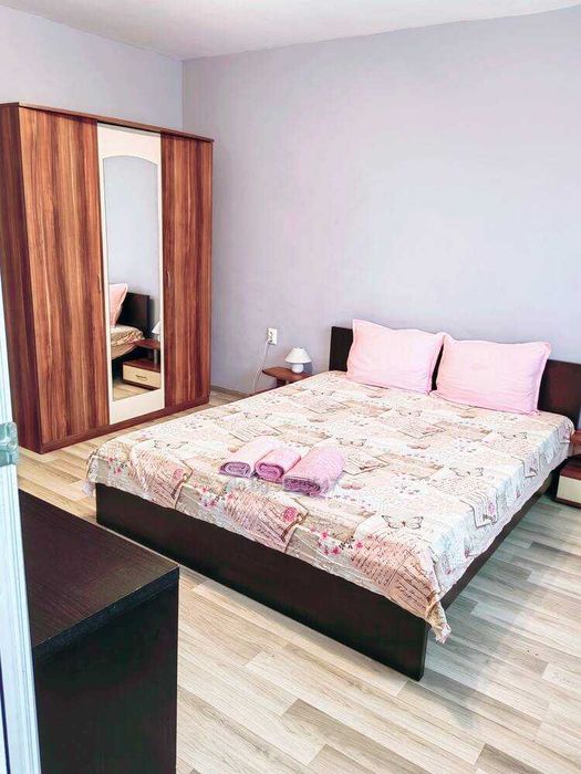 Продава се Четиристаен апартамент в Бургас, Изгрев - 105 кв.м за 1685 €/кв.м - Снимка #4