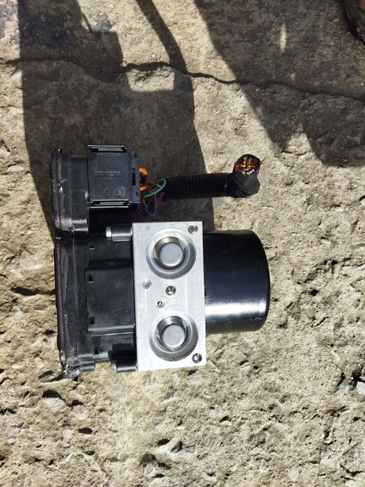 АБС за БМВ Е90 Е91 Е92 Е93 335и ABS za BMW E90 E91 E92 E93 335i face