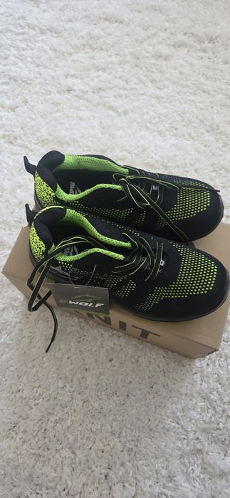 Pantofi de protecție B-Wolf echipați cu bombeu,mar 36,noi,cu eticheta