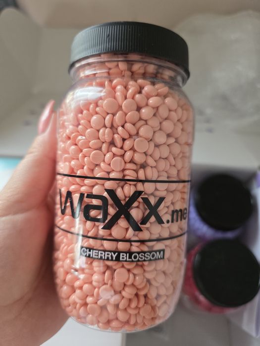 Кола маска  waxx