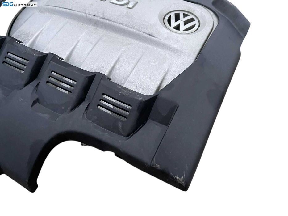 Capac Antifonare Plastic Ornament de pe Motor Audi A3 8P 2.0 TDI BMN 2004 - 2013 Cod 03G103967J 03G103907A [B4743]