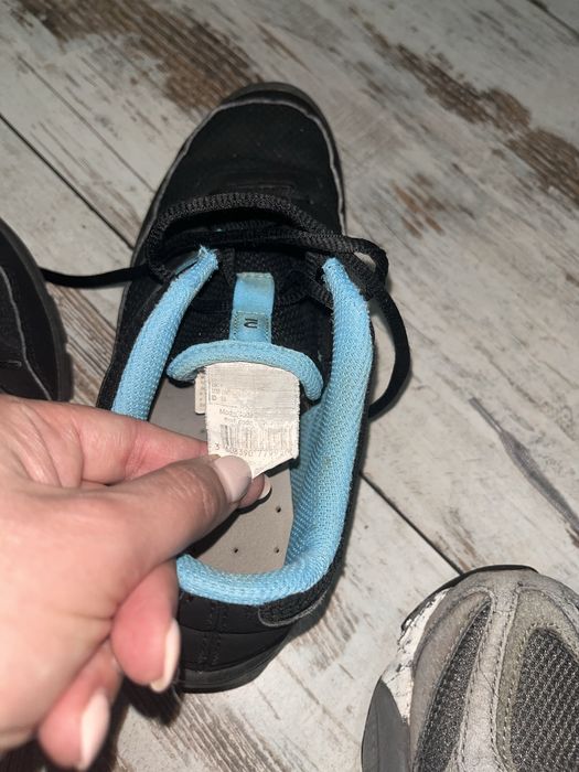 Обувки Декатлон и New balance 38