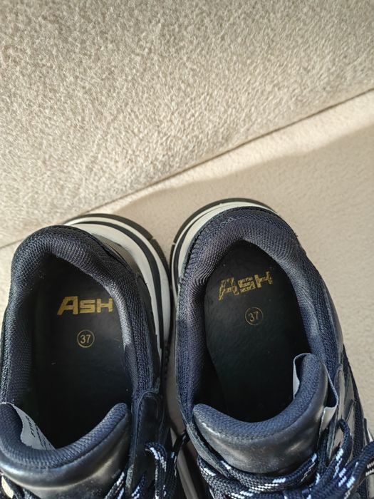 Ash , Calvin Klein, Inuikii