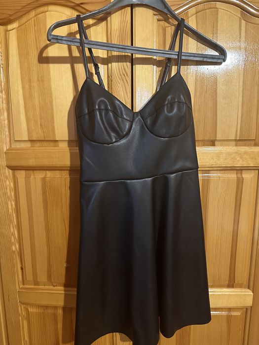 Рокля Stradivarius размер S