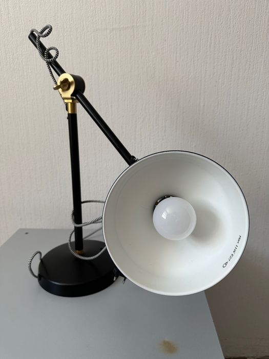 СРОЧНО лампа настольная IKEA