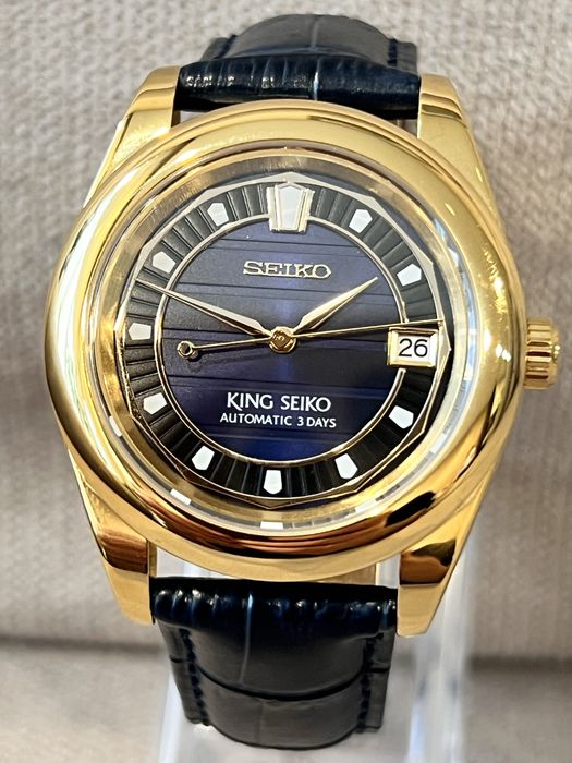 НОВ - SEIKO mod gold blue
