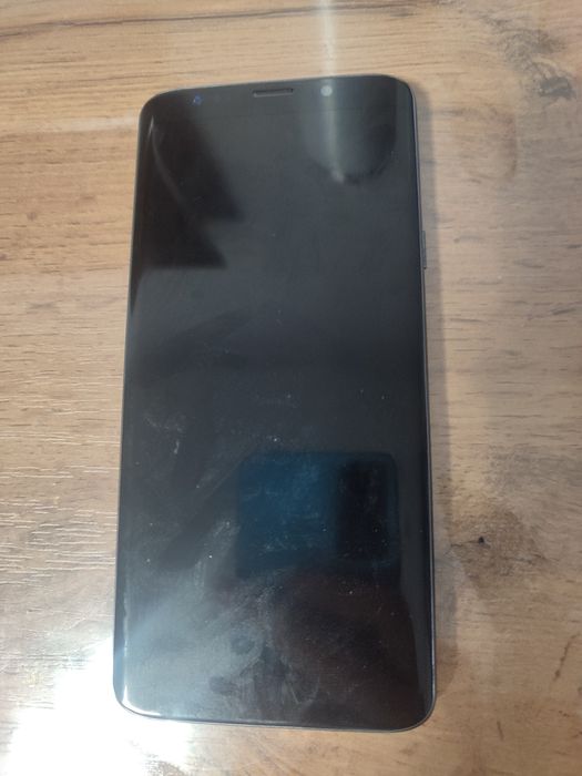 Срочная продажа Samsung Galaxy S9 Plus