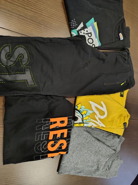 4 блузи и долнище с цип черно