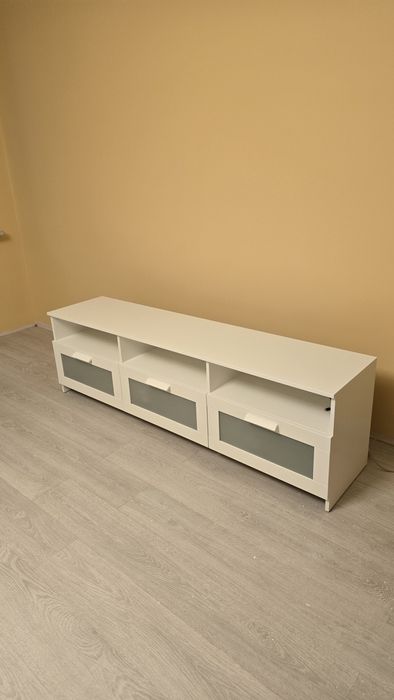 Продам тумбу ТВ IKEA