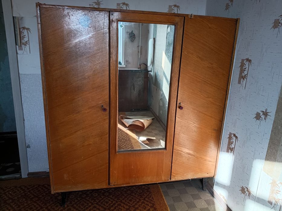 Продам шкаф в разобранном виде