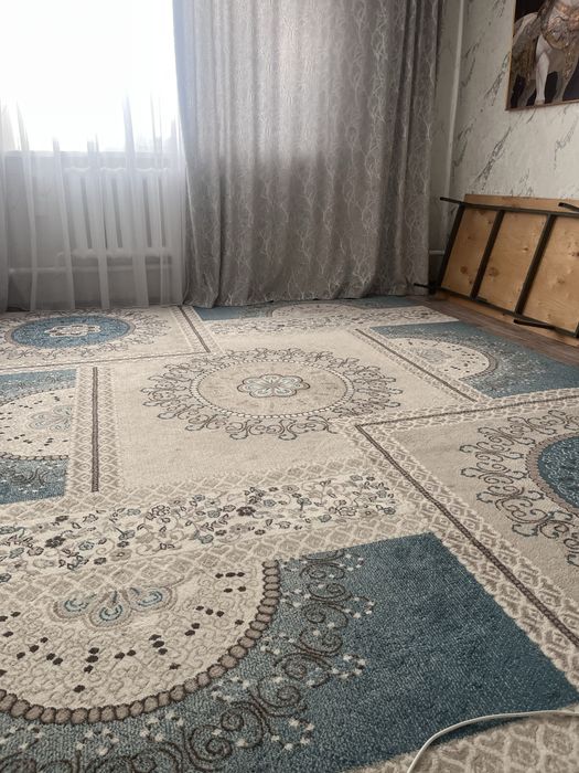 Кілем сатылады 3те5