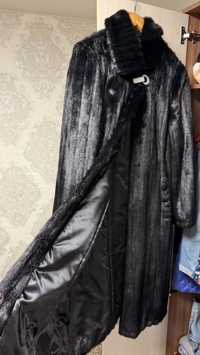 Шуба в отличном состоянии