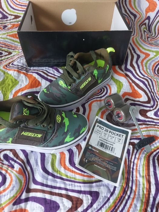 Adidasi cu role HEELYS