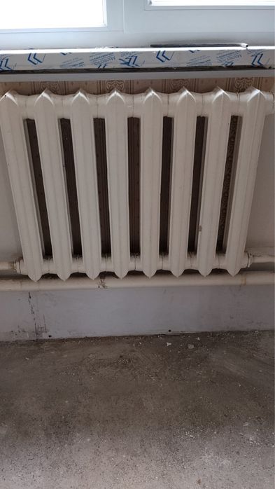 Продам чугунные батареи отопления