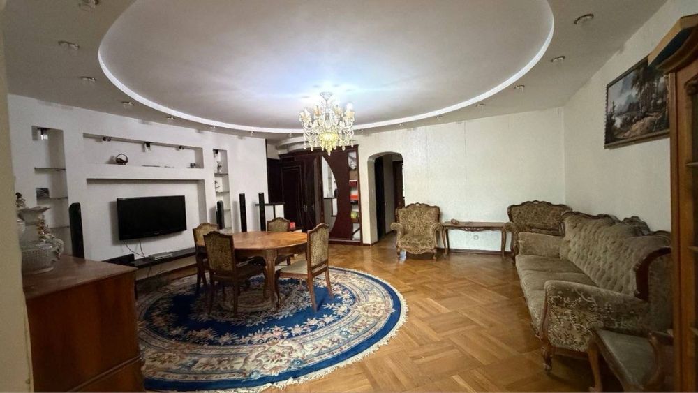 Квартира ЖК Ц-1 Эко парк 3/3/4 80 м2