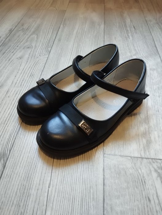Туфли школьные для девочки