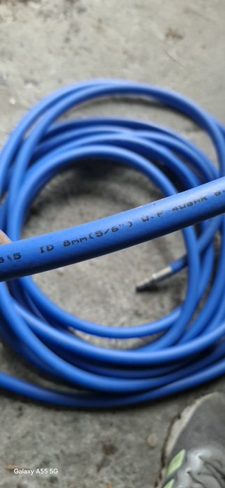 Чисто нов  10 м  маркуч за въздух