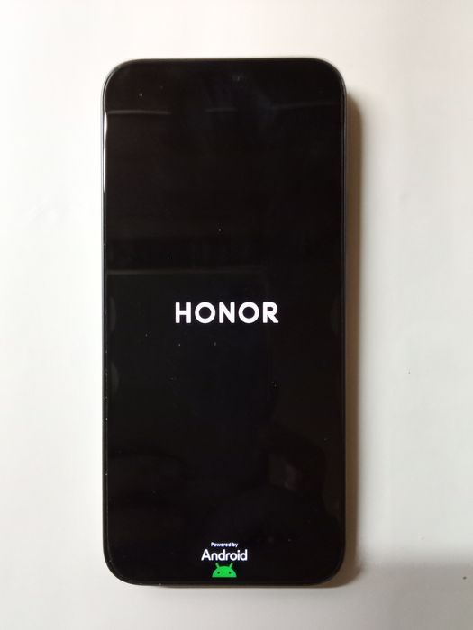 Honor 400 lite 8 GB-RAM и 256 GB вградена памет