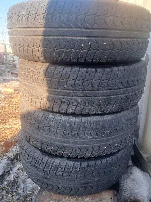 Резина на ниву 16