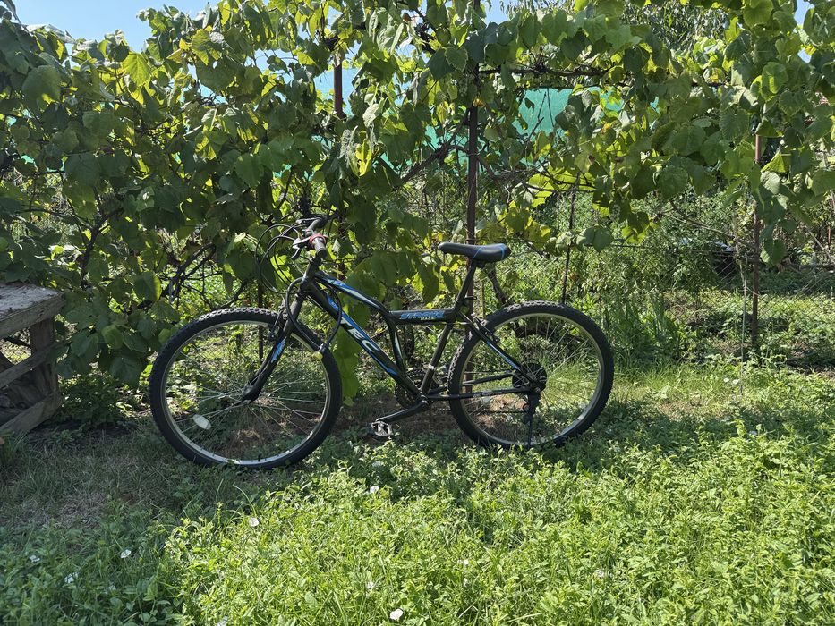 Bicicletă MTB Tec Strong Racing – ideală pentru oraș și off-road!