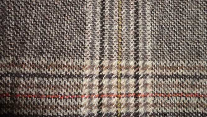 Sacou stil Beneton, marimea 44, material 70% lana pura