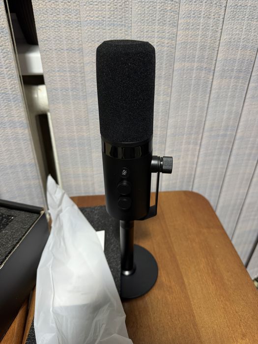 Продам студийный микрофон для стрима Boya K7