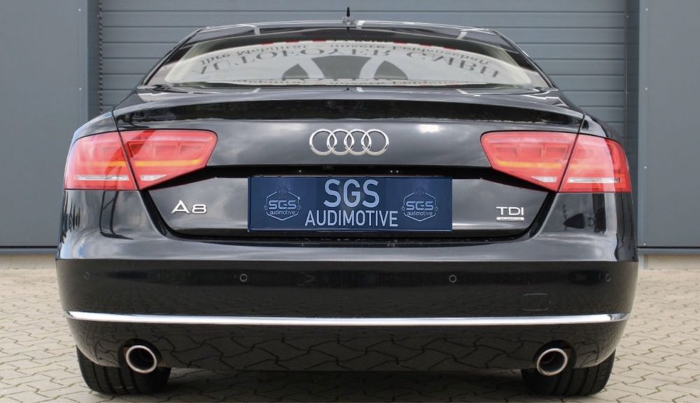 Dezmembrez Audi A8 D4 3.0 CDT 256 led camera portiera