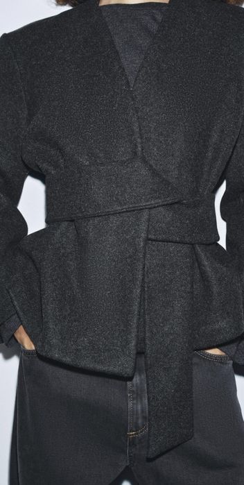 Jachetă mânecă lunga Zara