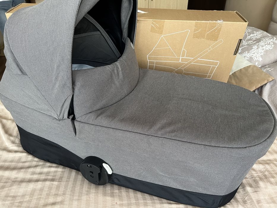 Cybex Кош за новородено Cot S