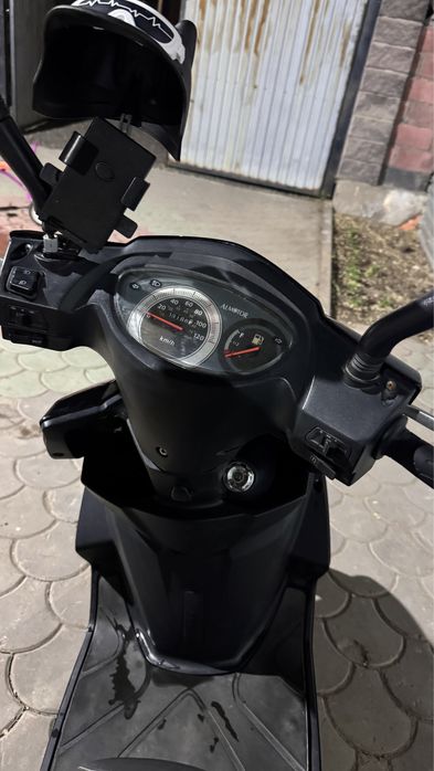 Скутер мопед м10